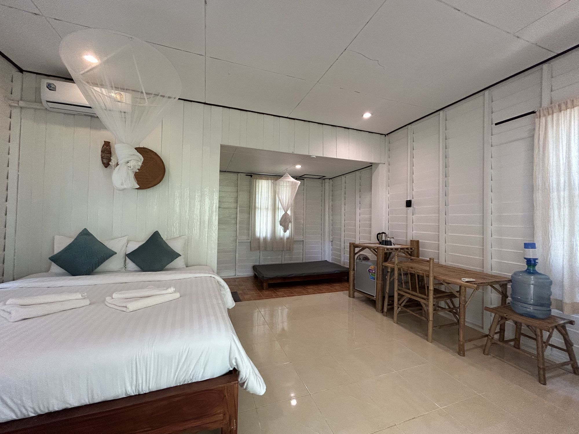 The River Retreat Koh Mak