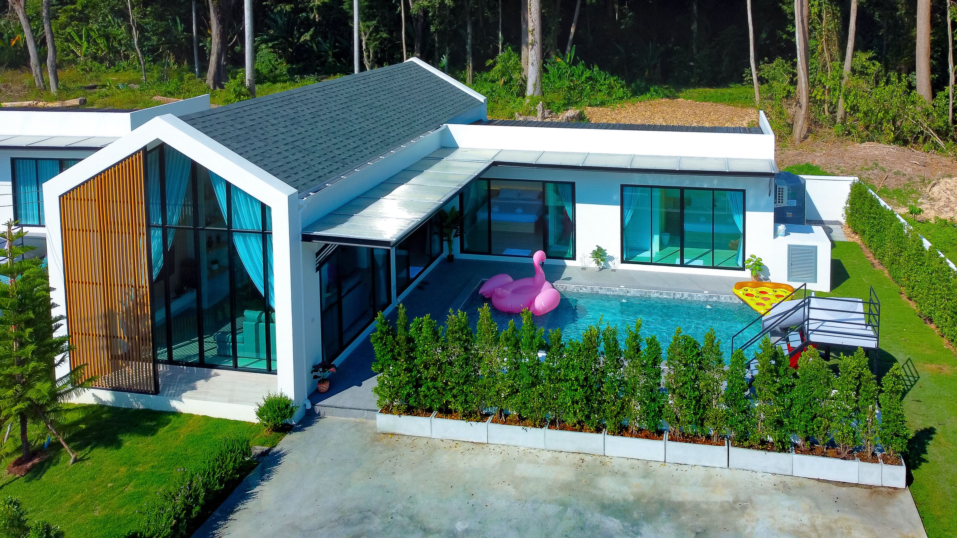 Villa Paramount 2