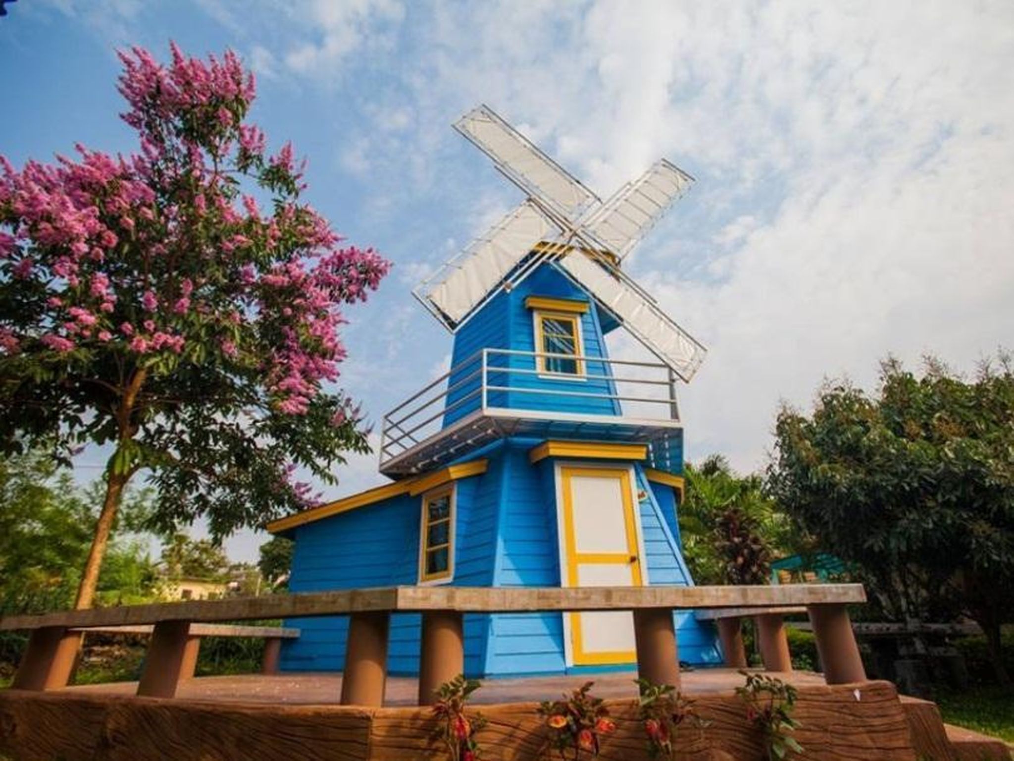 Kanghanrak Theme Houses