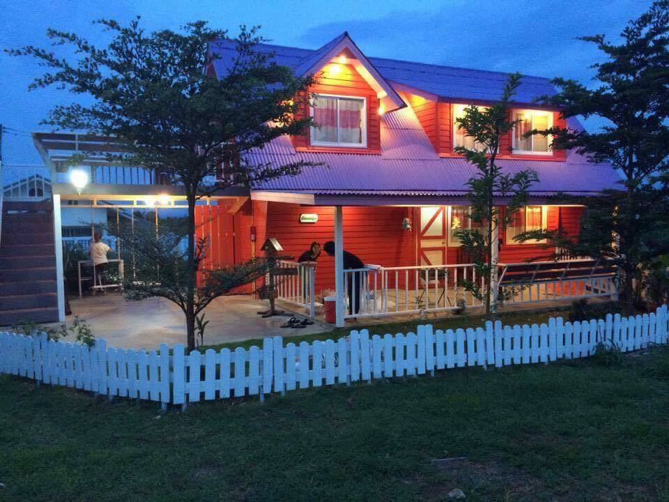 Kanghanrak Theme Houses