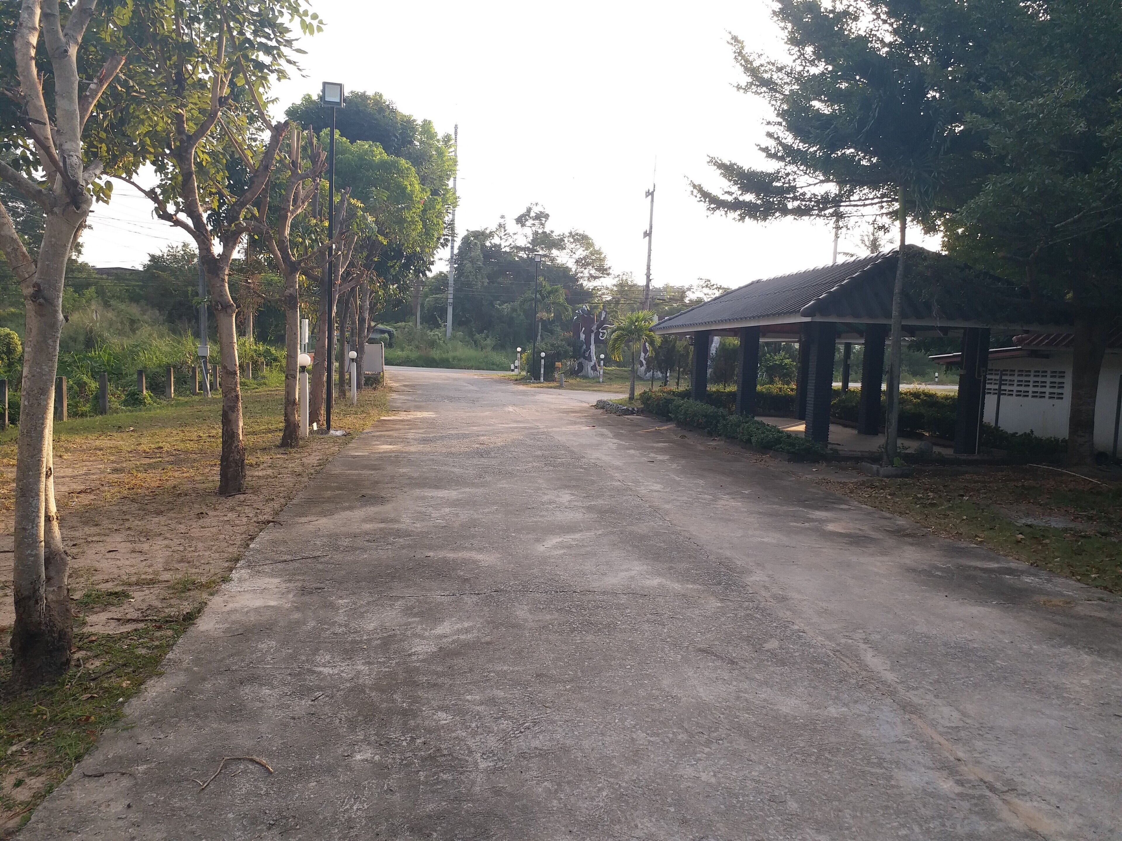 Thanawit Resort