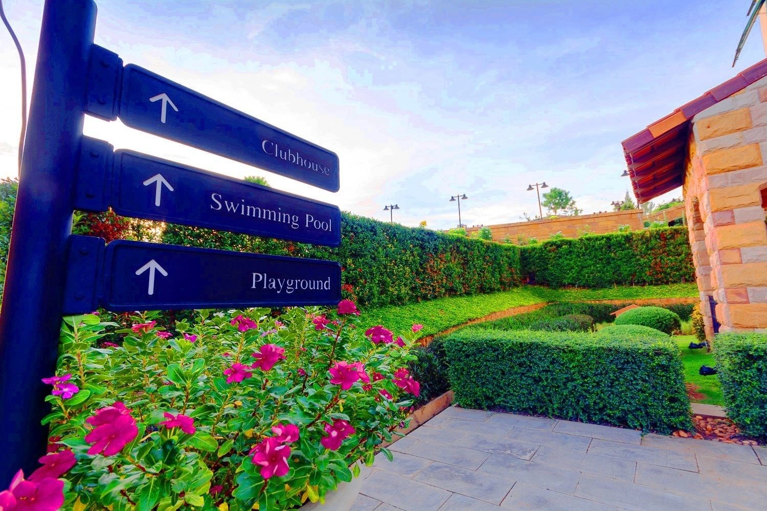 Town Square Suites by Toscana Valley