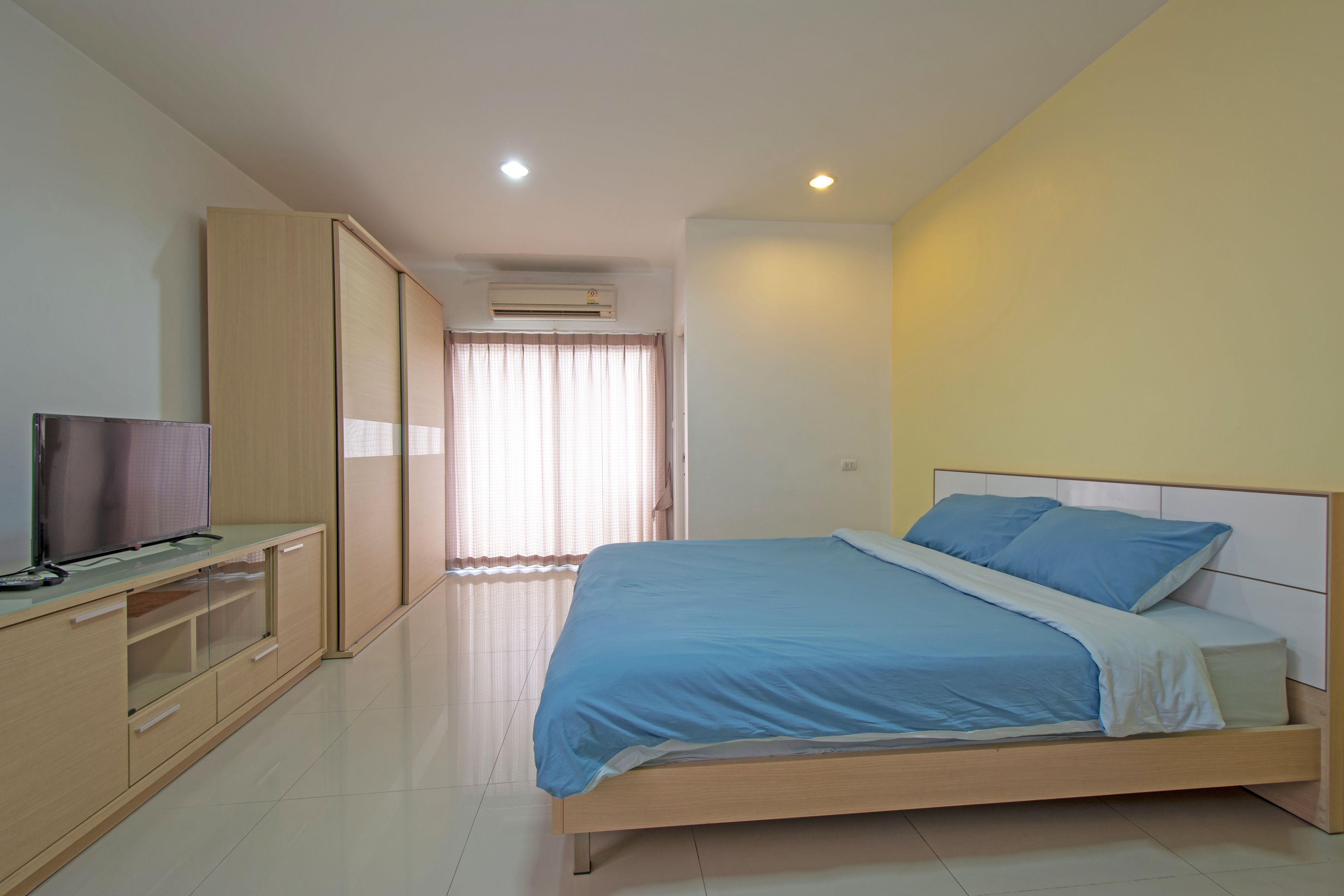 Sansuk Apartment