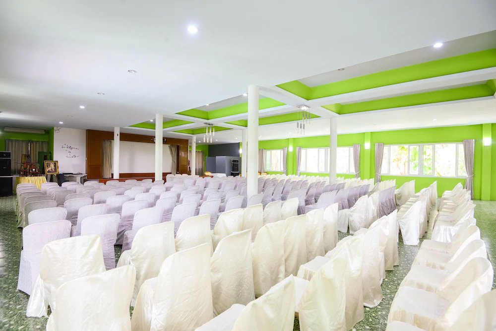 Saksaitarn Resort by OYO Rooms