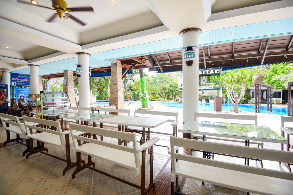 Saksaitarn Resort by OYO Rooms