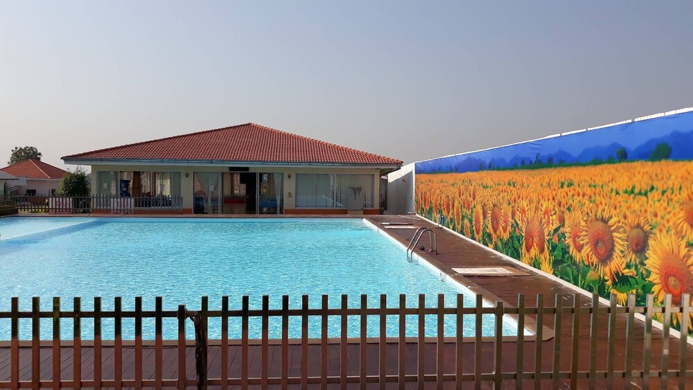 Prapavee Resort