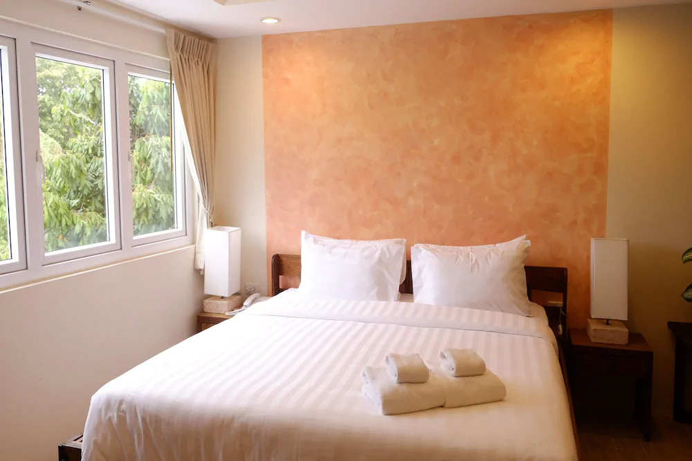 Arcadia Maephim Luxury Serviced Apartments