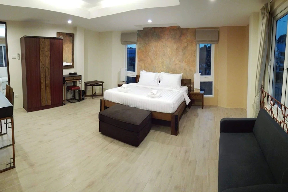 Arcadia Maephim Luxury Serviced Apartments