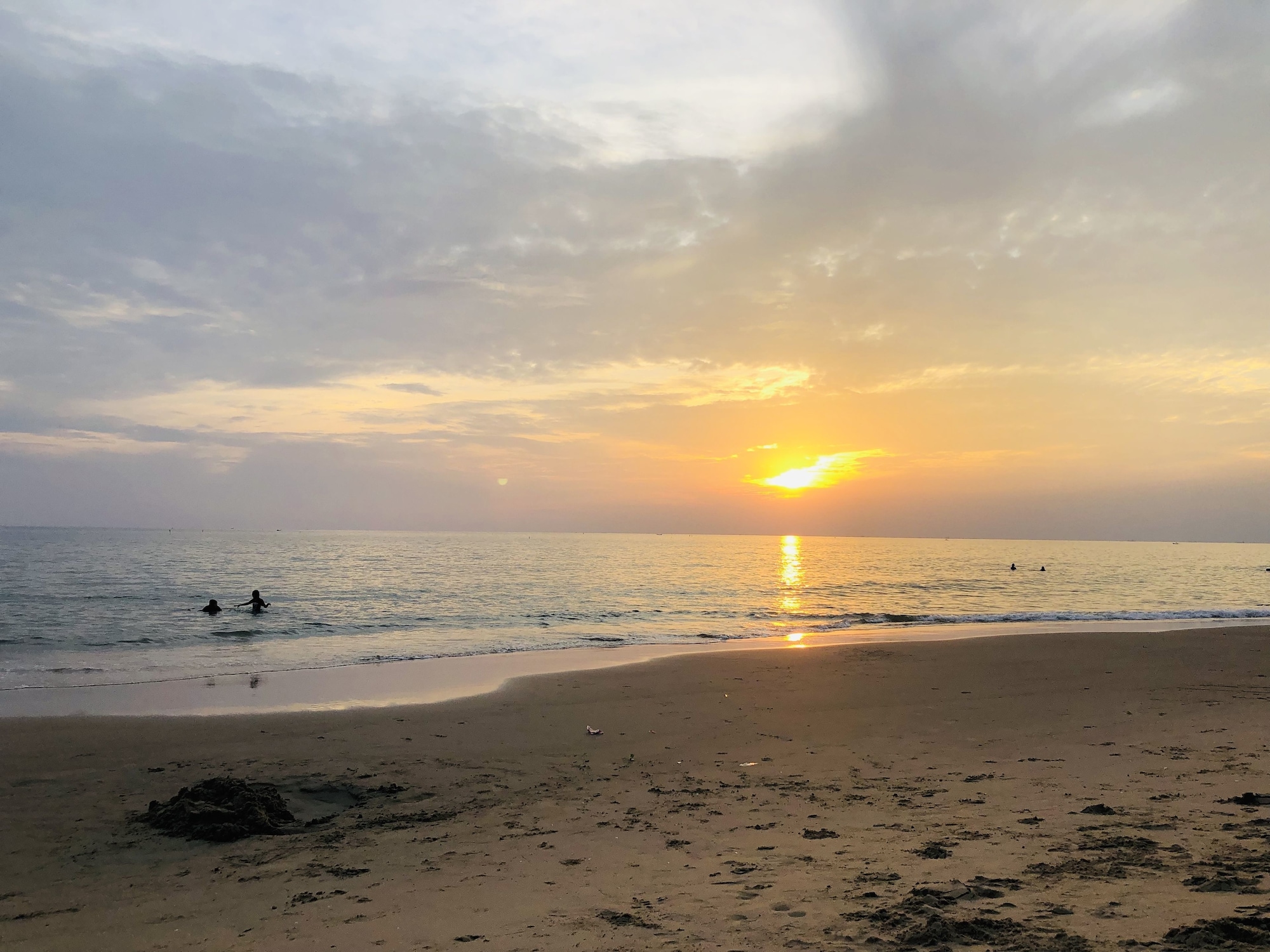 Baan Must Sea