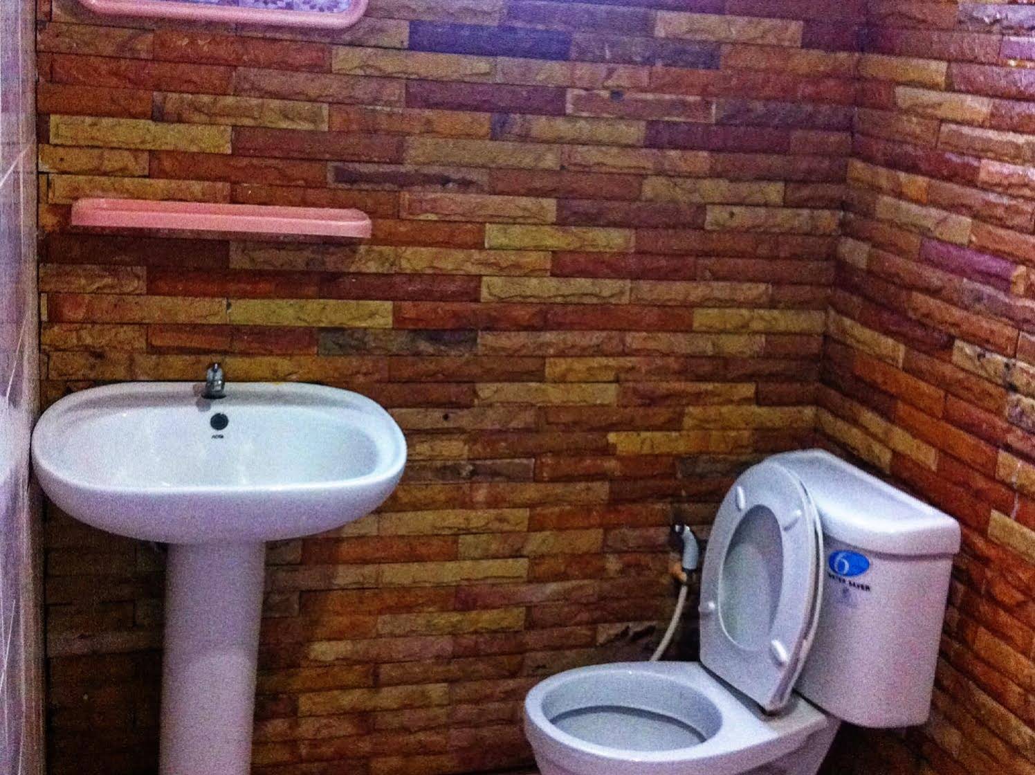Black Marine Guest House