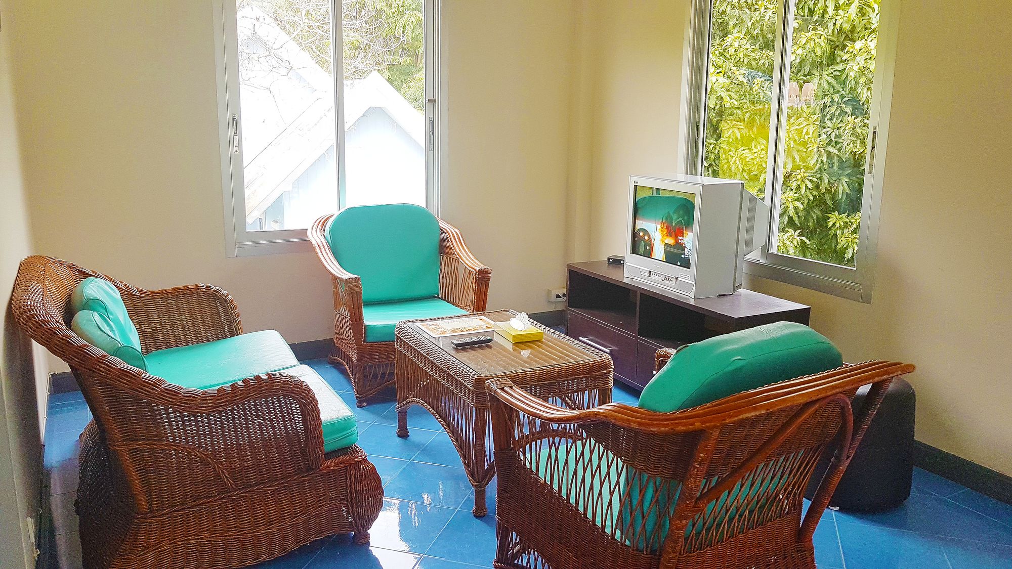 Brookside Valley Resort