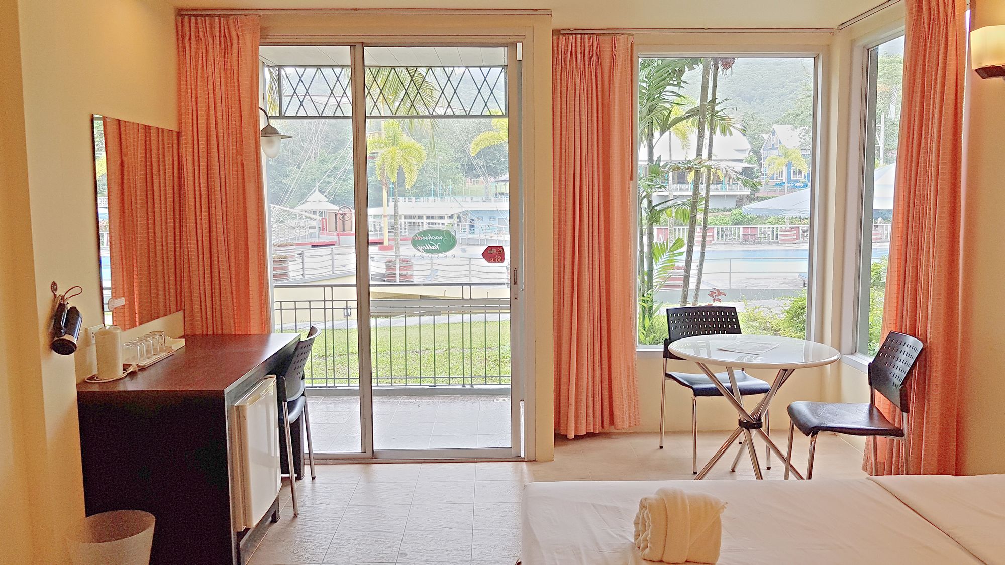 Brookside Valley Resort