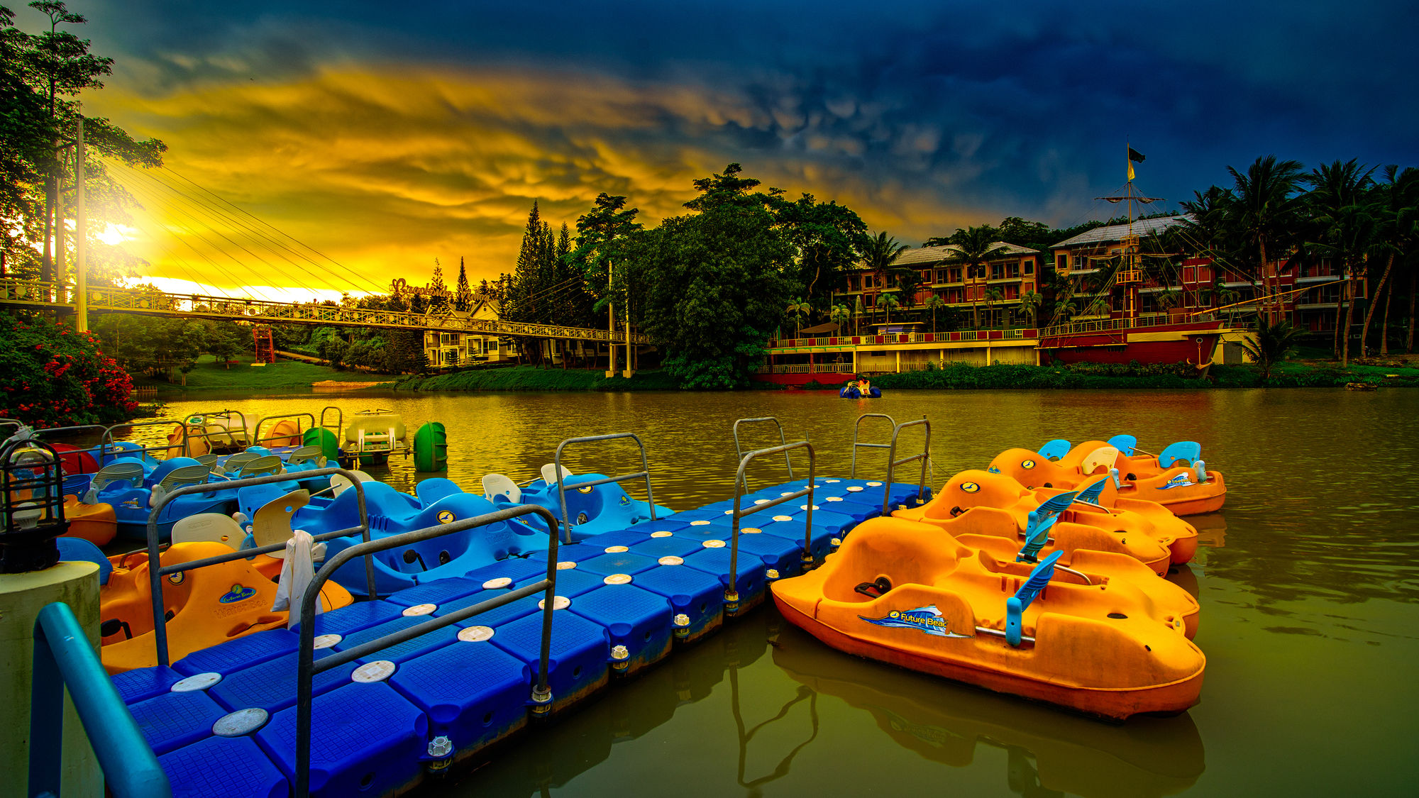 Brookside Valley Resort