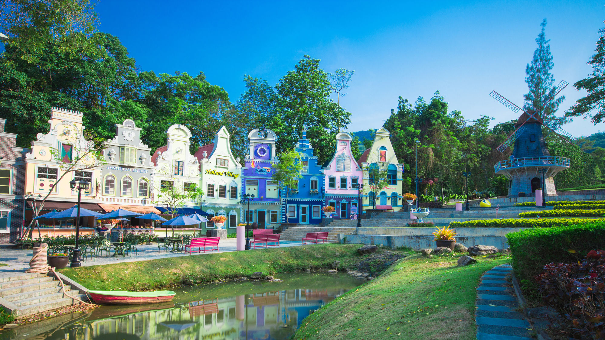 Brookside Valley Resort