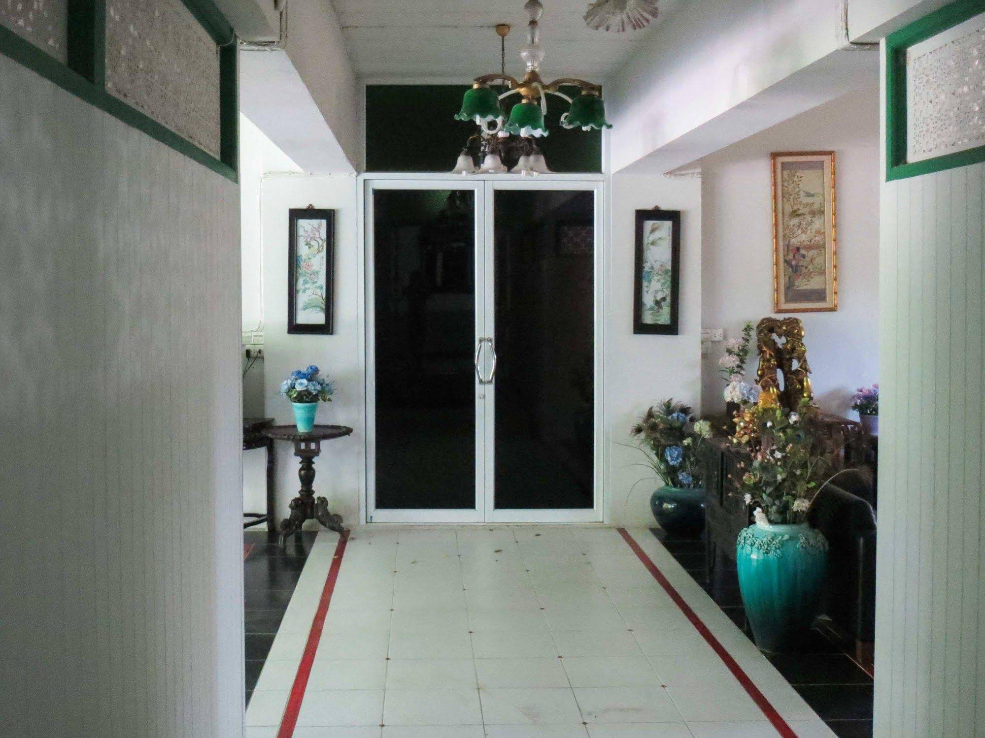 Chomdao Hotel