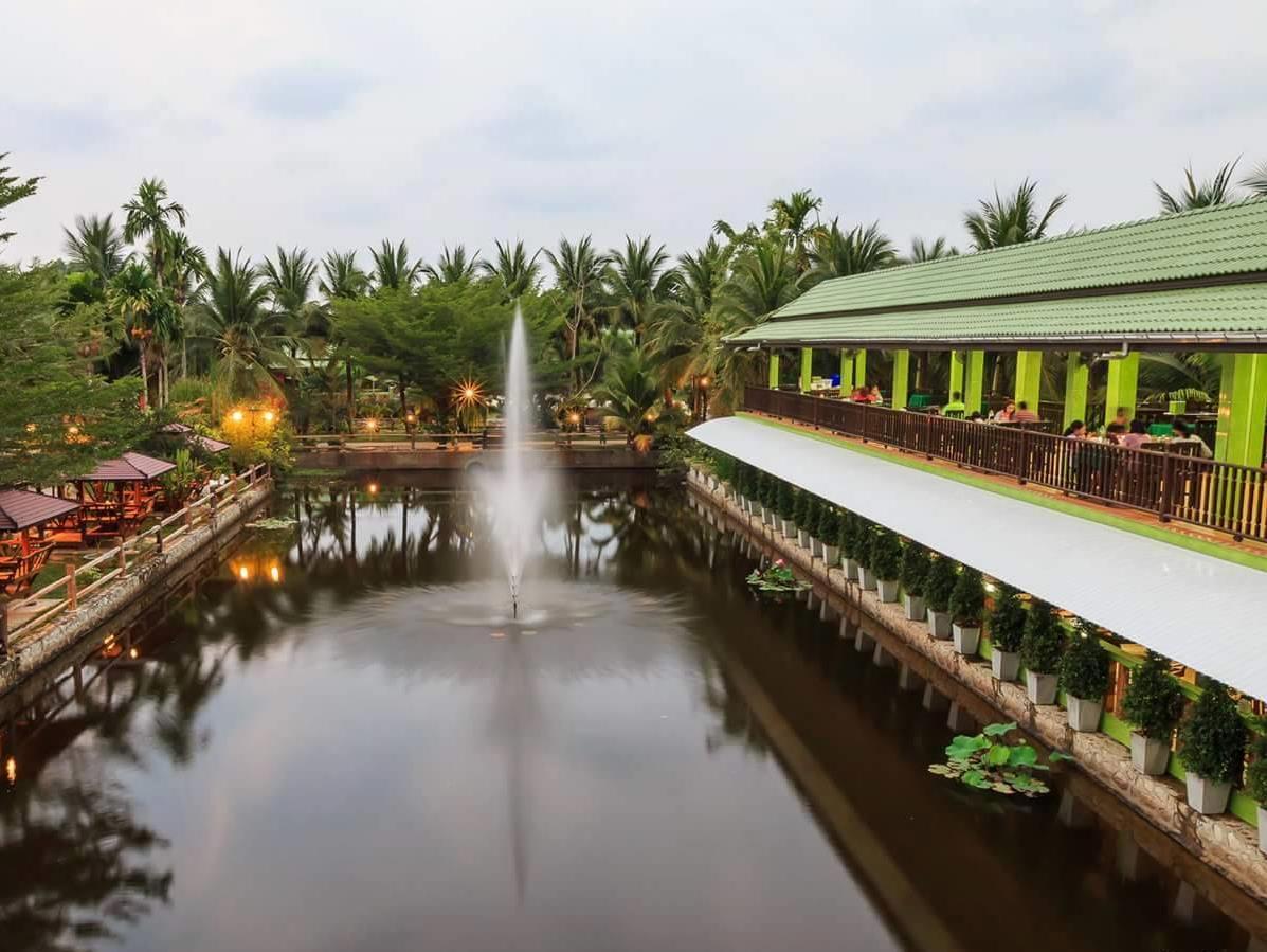 Coconut Resort