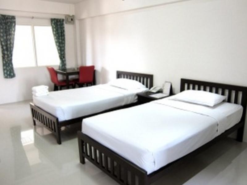 Golden House Service Apartment