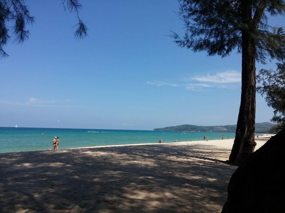 Grand Beach Condominium (B26)