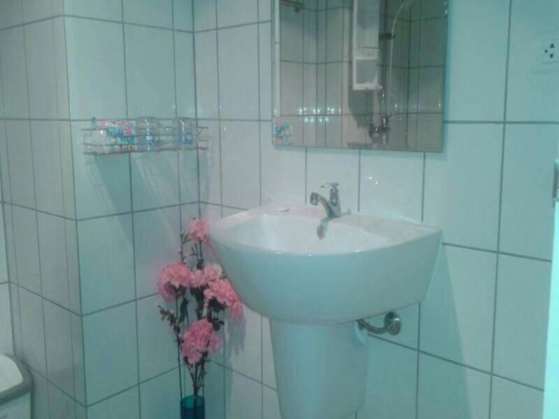 Grand Beach Condominium (B26)
