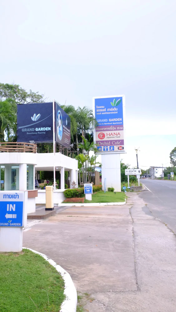 Grand Garden Hotel & Ressidence