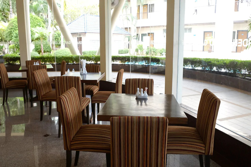 Grand Garden Hotel & Ressidence