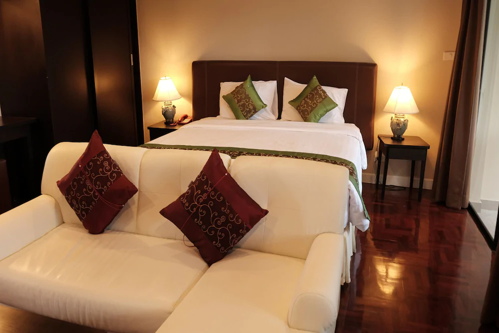 Grand Garden Hotel & Ressidence