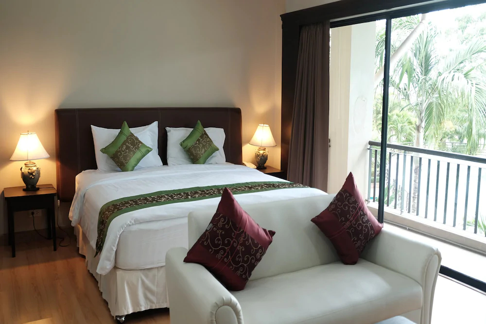Grand Garden Hotel & Ressidence