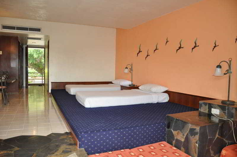 Hinsuay Namsai Resort
