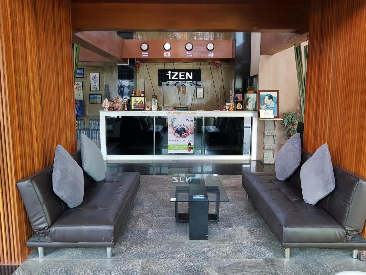 Izen Pure Budget Hotel & Residence