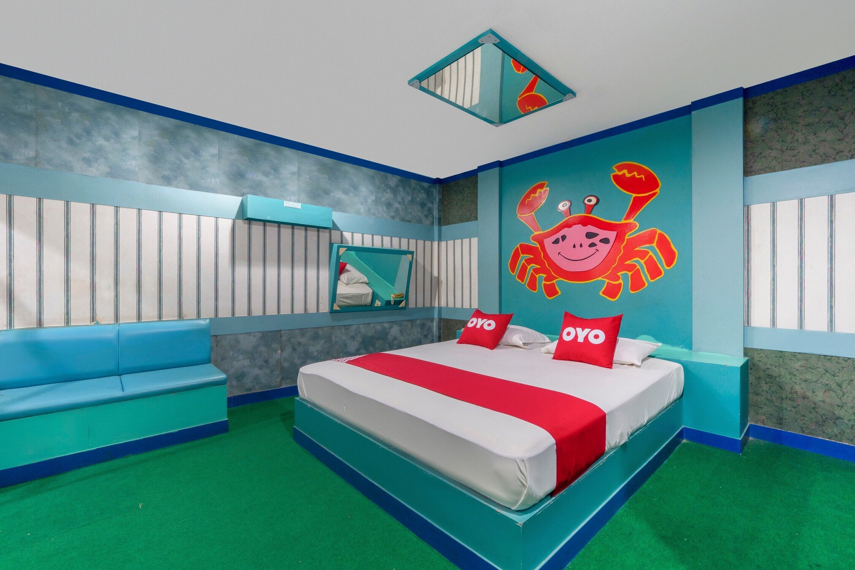 Lets Go Hotel by OYO Rooms