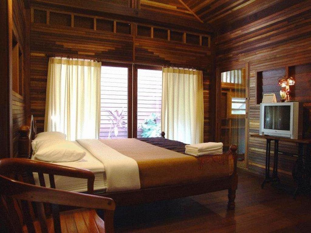 Mac Garden Resort