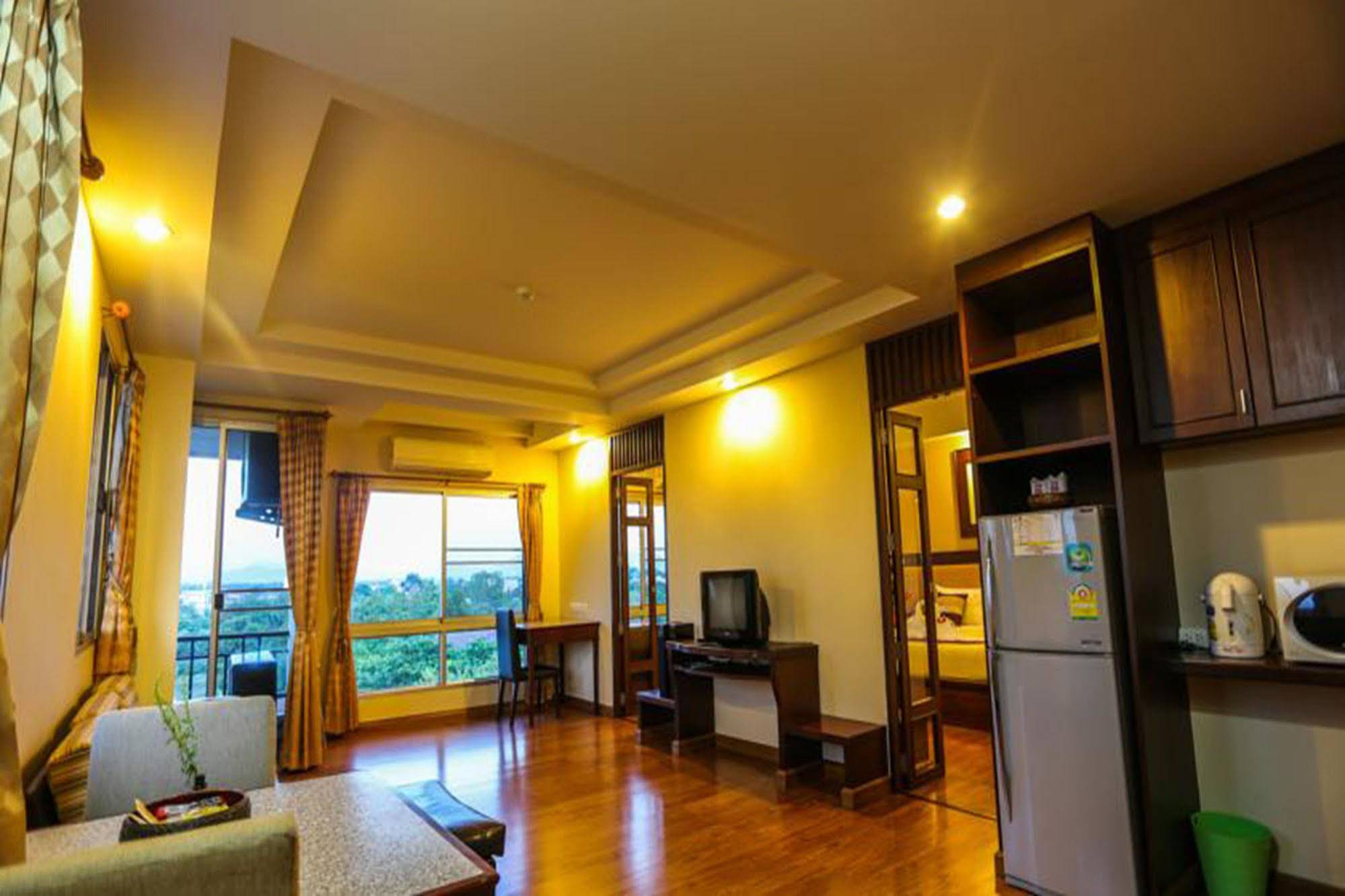 Madina Hotel Rayong