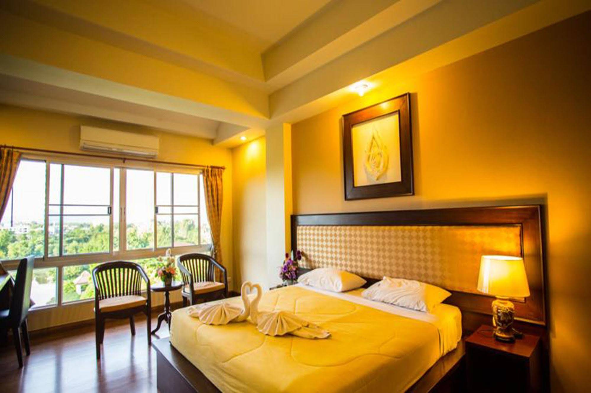 Madina Hotel Rayong