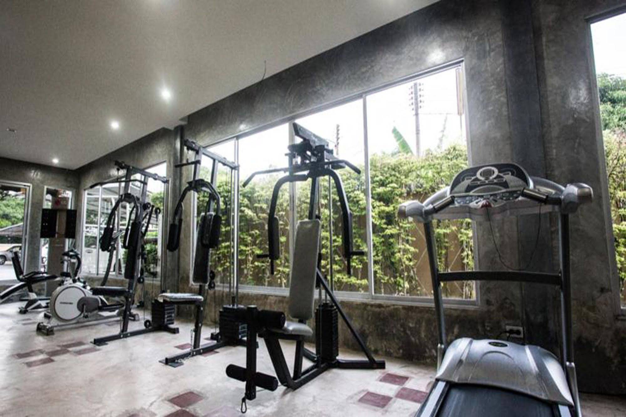 Madina Hotel Rayong