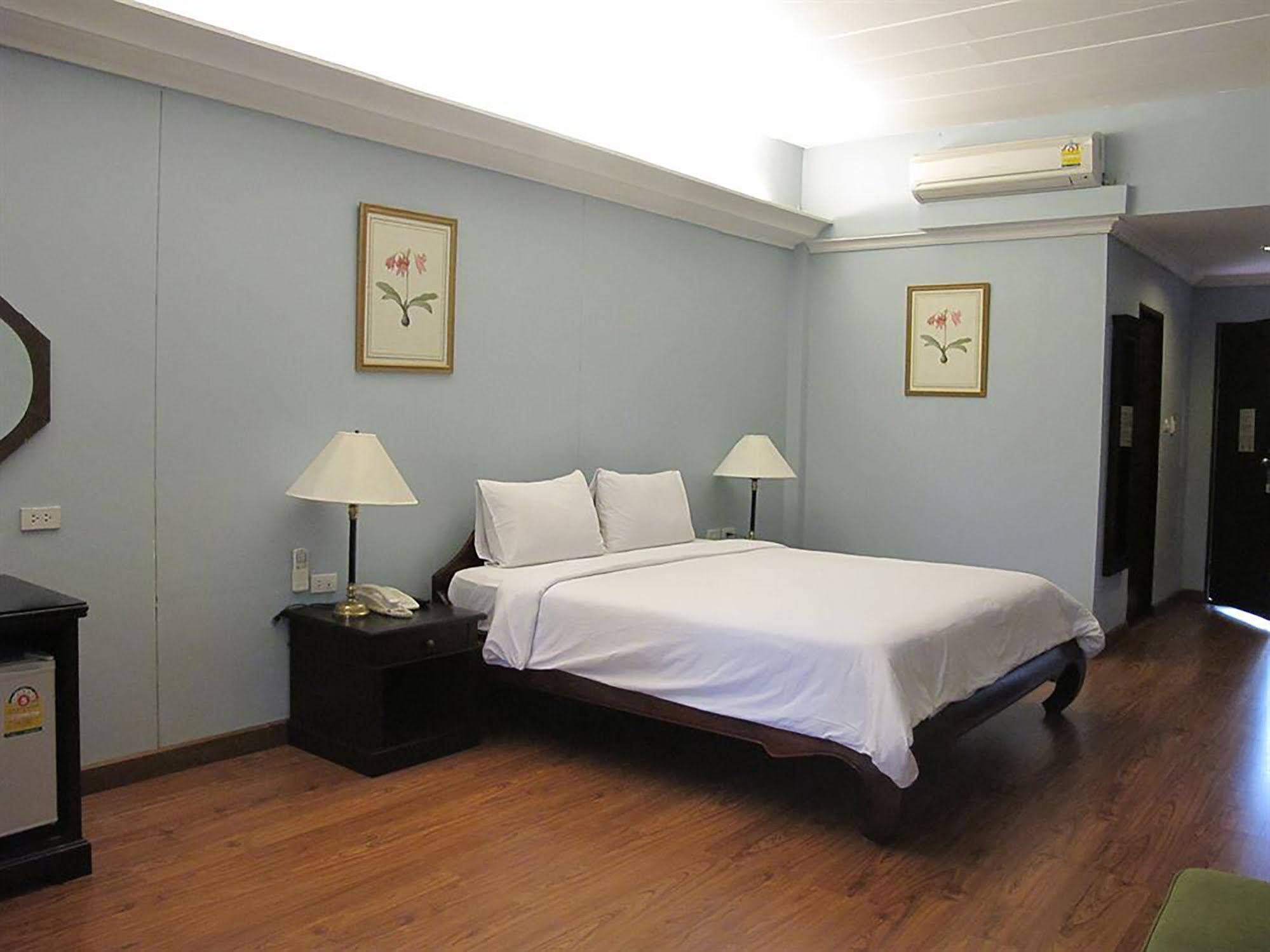 Mae Pim Resort Hotel