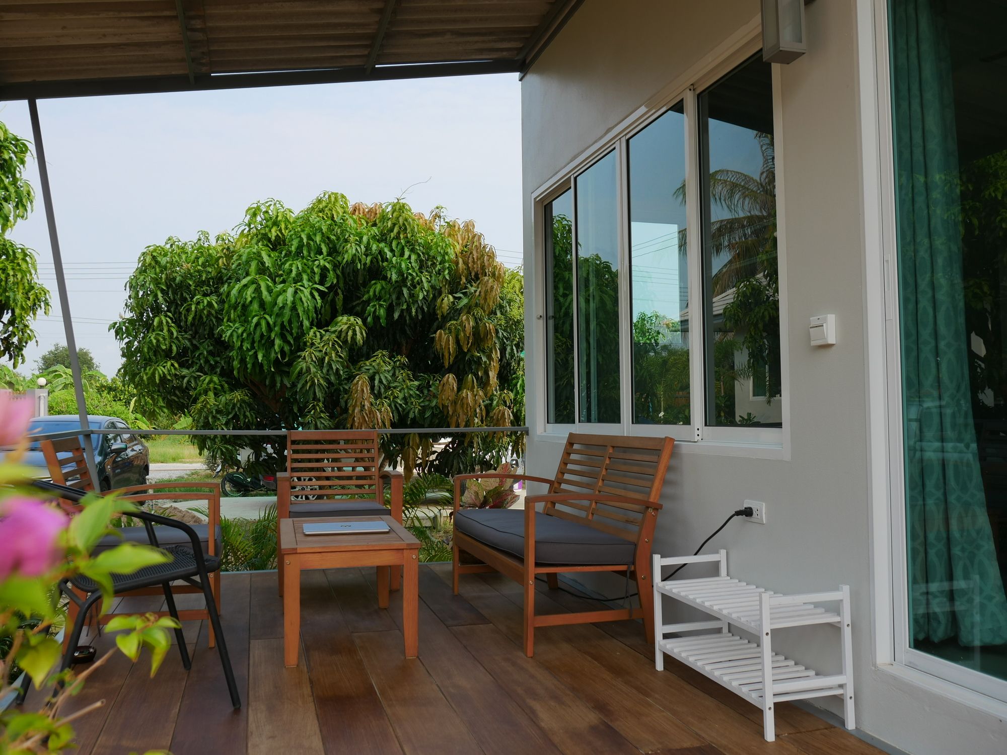 Mangogarden Guesthouse