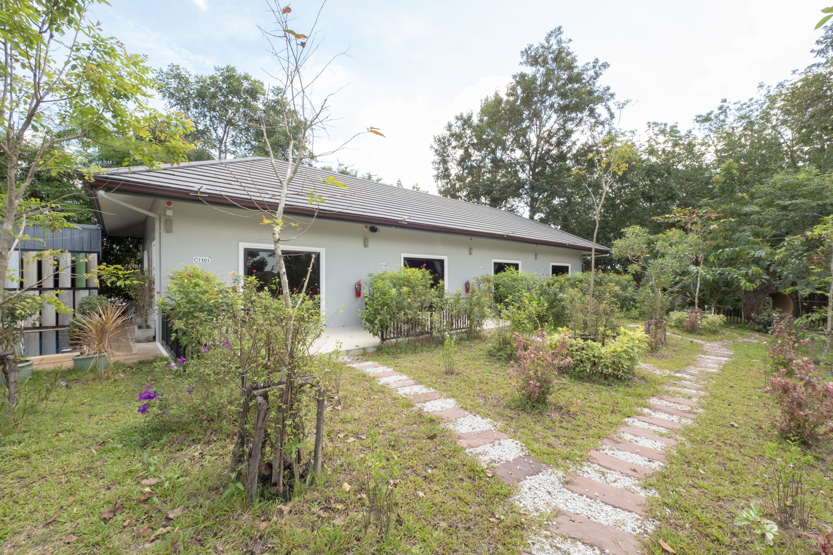 OYO 75378 Thawapee Resort
