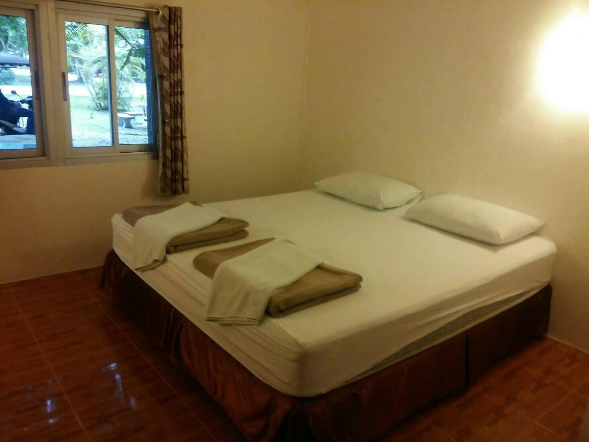 Phe Samed Villa Resort
