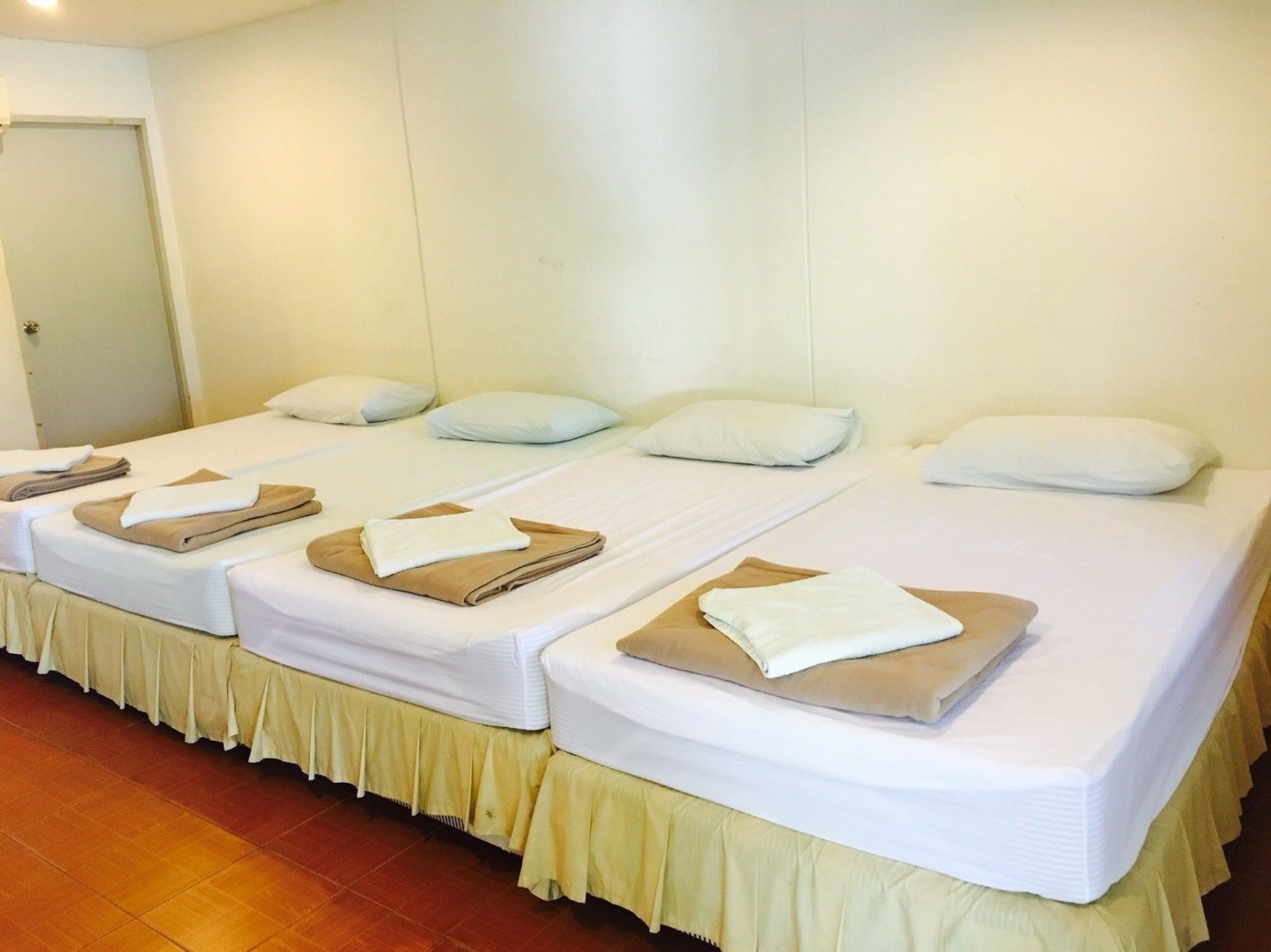 Phe Samed Villa Resort