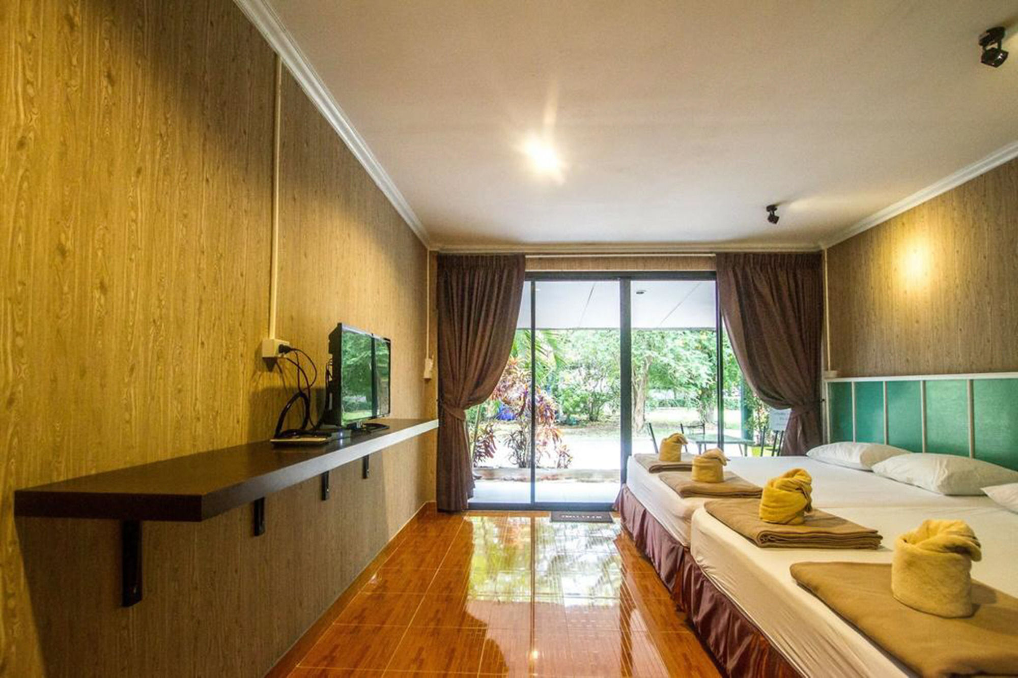 Phe Samed Villa Resort