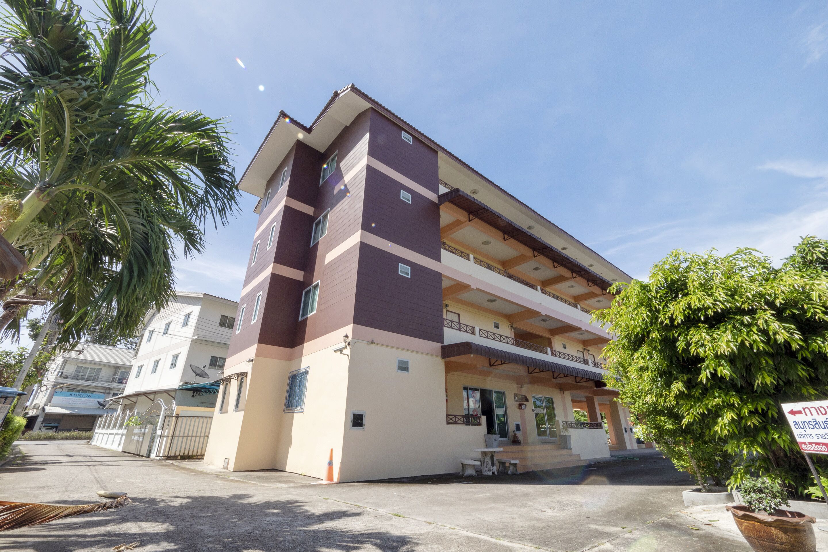 Samutsin Place by OYO Rooms