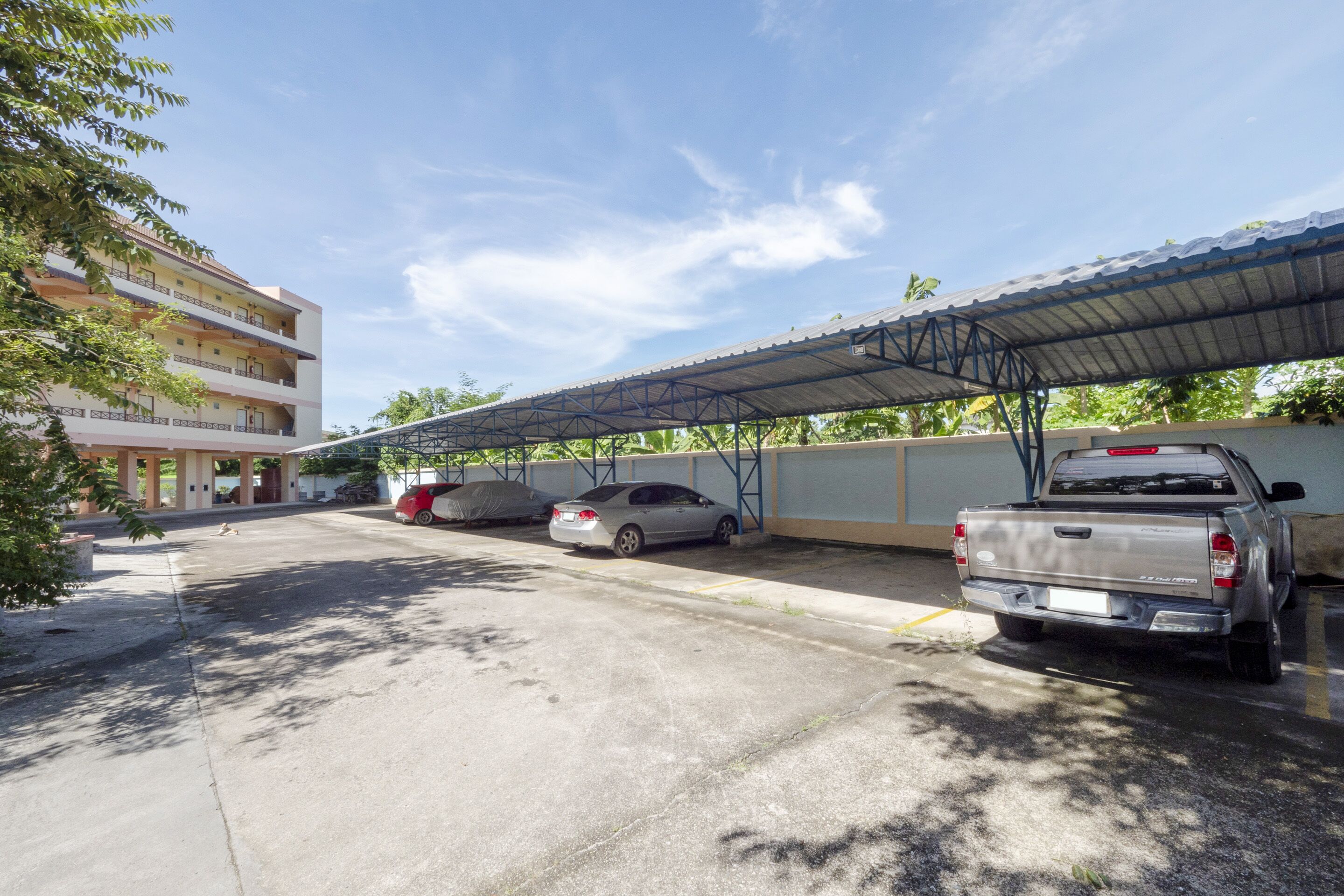Samutsin Place by OYO Rooms