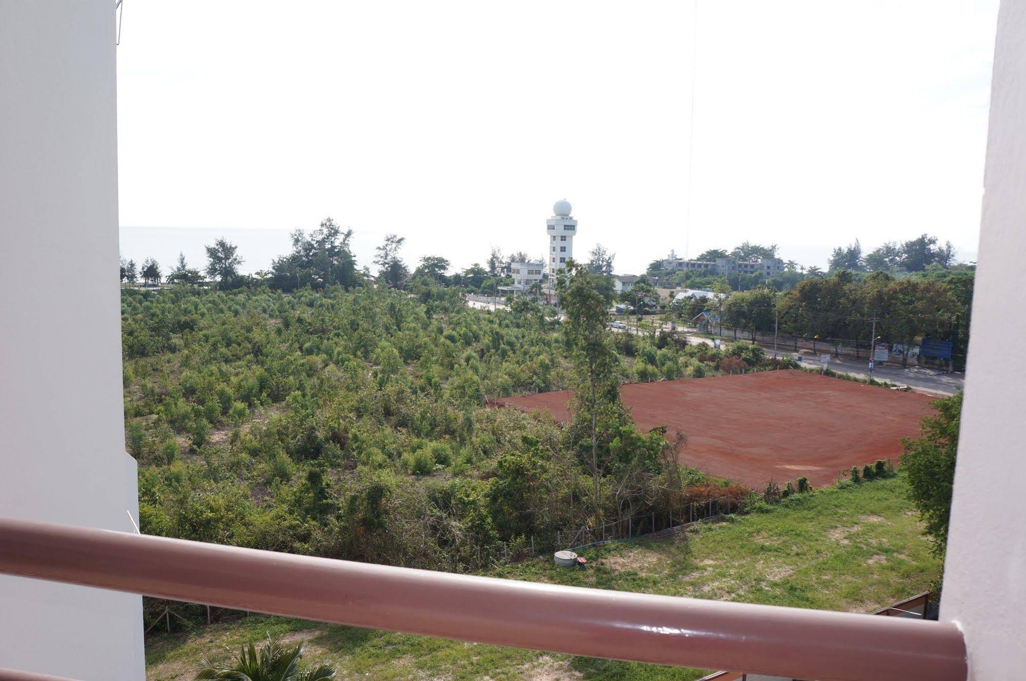 Sea Sand Sun Resort Rayong