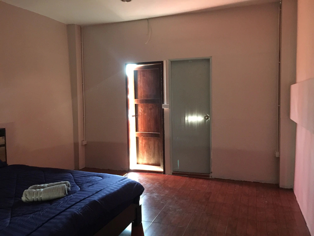 Smile Home Guesthouse