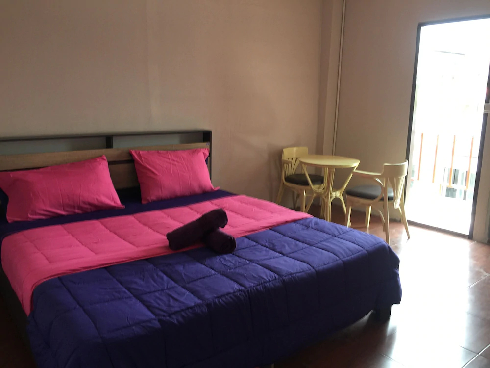 Smile Home Guesthouse