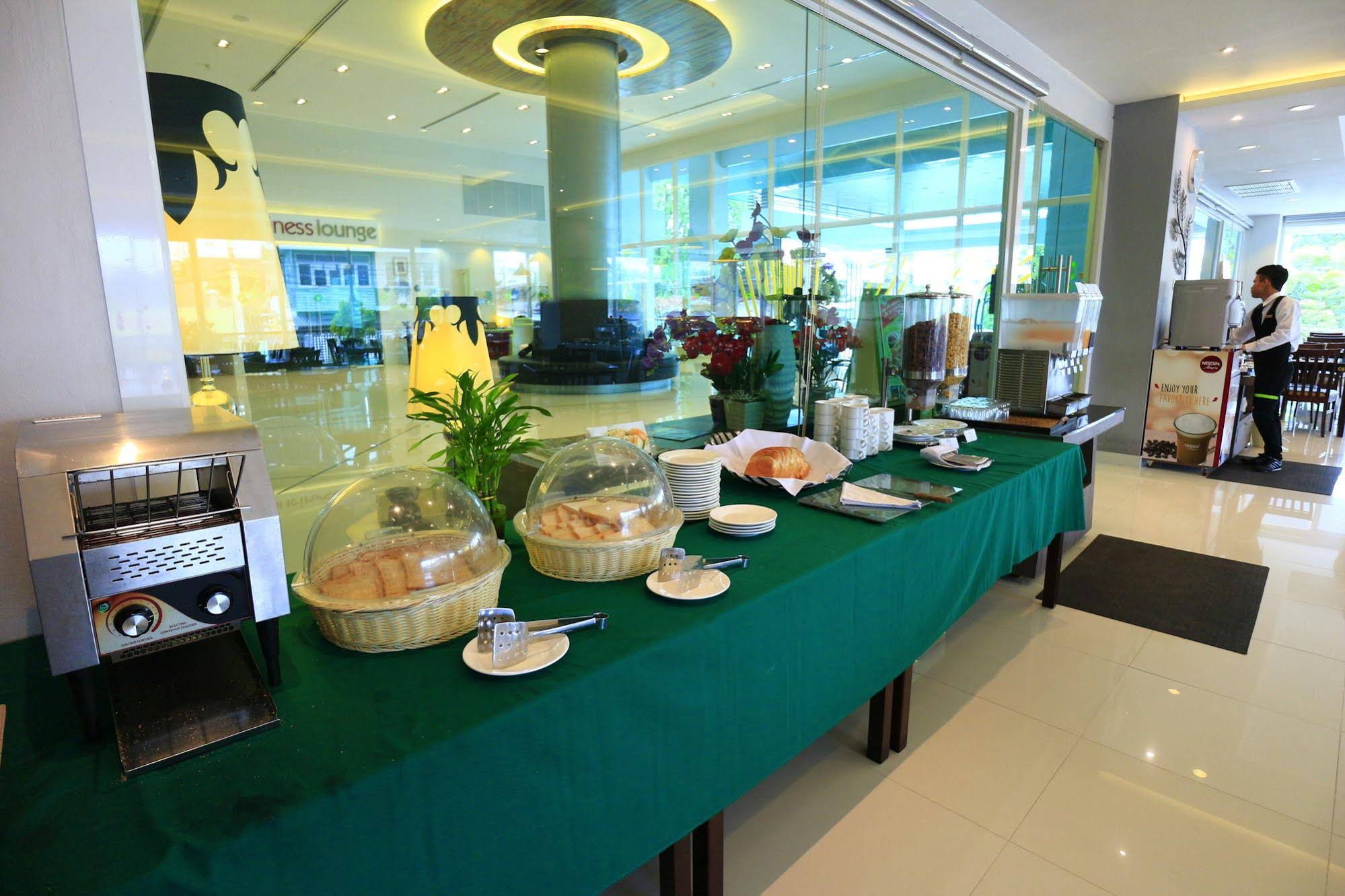 Tamarind Garden Hotel