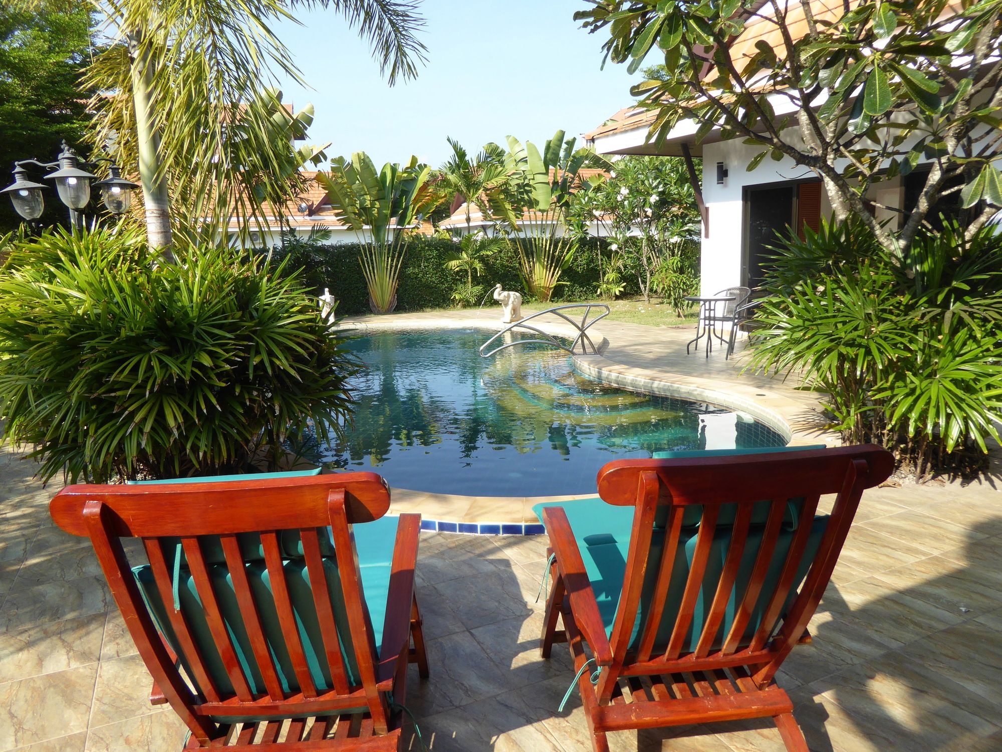 VIP Chain Resort - Thai Pool Villa