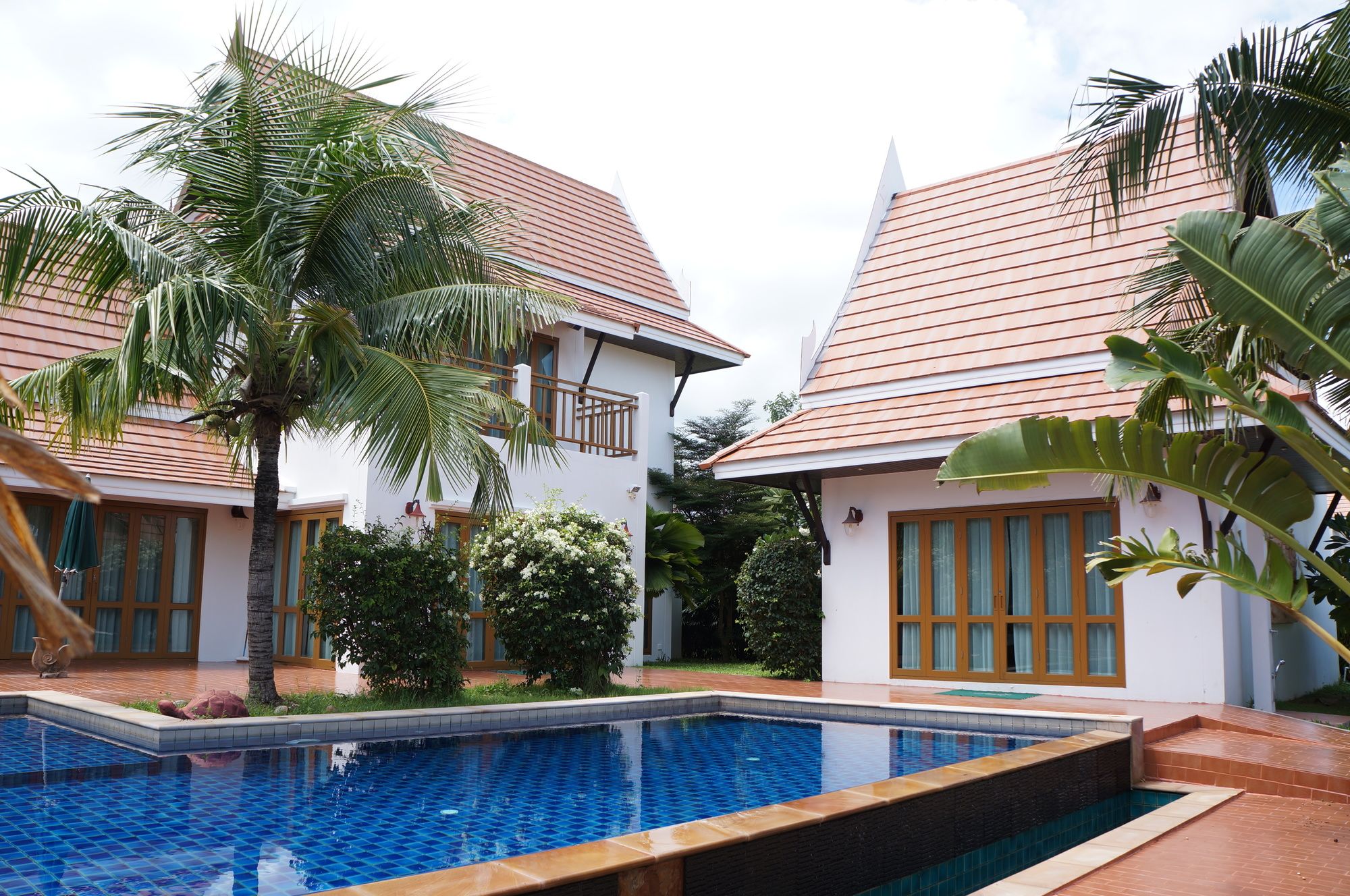 VIP Chain Resort - Thai Pool Villa