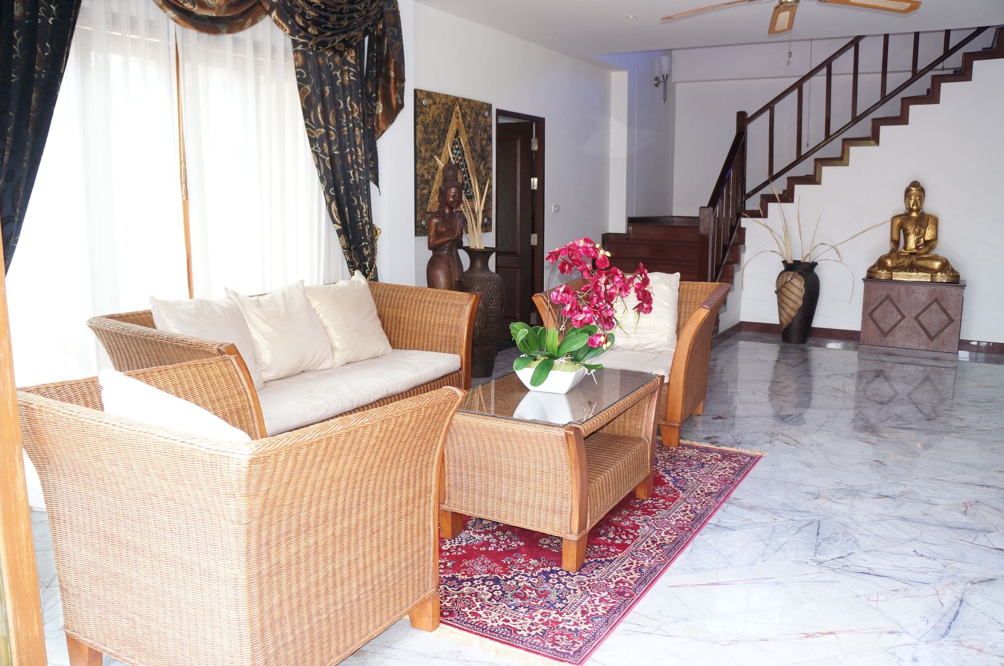 VIP Chain Resort - Thai Pool Villa