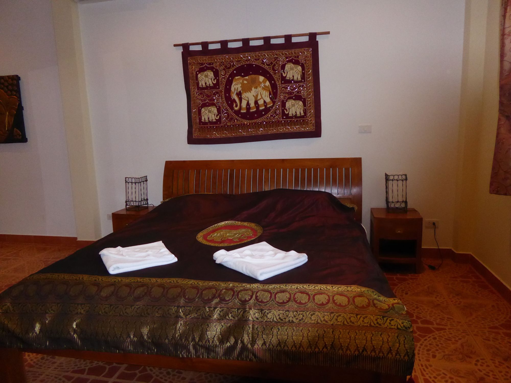 VIP Chain Resort - Tropicana Villa